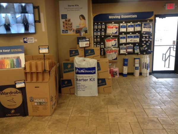 Storage Units at Extra Space Storage - 3332 - Round Rock - Double Creek Dr - 2101 Double Creek Drive