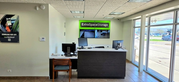 Facility photo: //images.sparefoot.com/medium/23143169fdd1230e72a.jpg