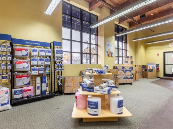 Storage Units at Extra Space Storage - 3446 - Chicago - State St. - 2361 South State Street