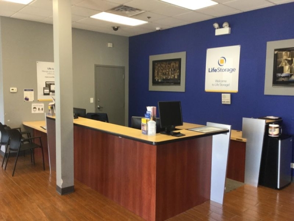 Storage Units at Extra Space Storage - 3447 - Chicago - Grand Ave. - 4014 West Grand Avenue