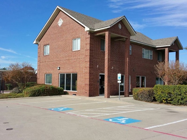 Storage Units at Extra Space Storage - 3469 - Plano - Coit Rd - 3405 Coit Road