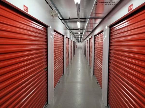 Storage Units at Extra Space Storage - 3605 - Sarasota - Apex Rd - 757 Apex Road