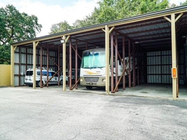 Storage Units at Extra Space Storage - 3685 - Tampa - 1210 Fletcher Ave - 1210 West Fletcher Avenue