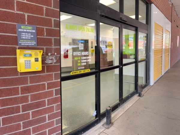 Storage Units at Extra Space Storage - 3695 - Chicago - Desplaines St - 465 North Desplaines Street