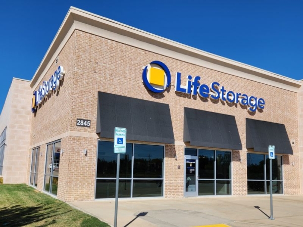 Storage Units at Extra Space Storage - 3717 - Plano - McDermott Rd - 2845 McDermott Road