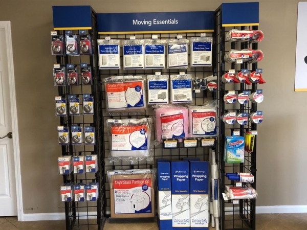 Storage Units at Extra Space Storage - 3728 - Houston - Richey Rd - 802 East Richey Road