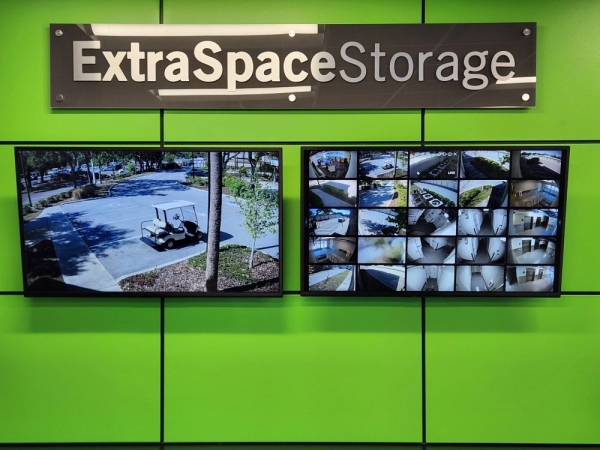 Storage Units at Extra Space Storage - 3730 - Clearwater - Gulf to Bay Blvd - 1660 Gulf to Bay Boulevard