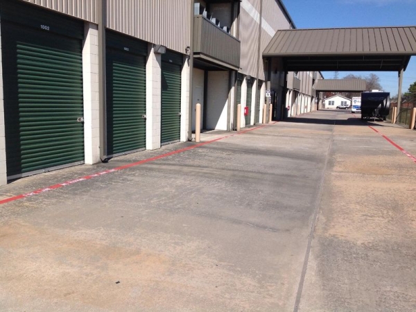 Storage Units at Extra Space Storage - 3798 - Houston - 1960 Rd - 11500 Farm To Market 1960 Road West