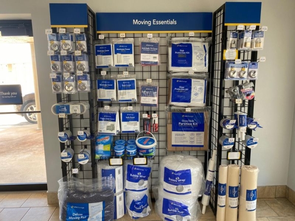 Storage Units at Extra Space Storage - 3802 - Spring - 6333 Spring Cypress Rd - 6333 Spring Cypress Road