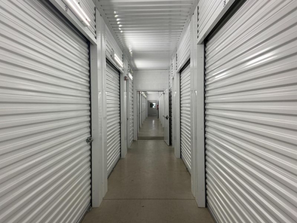 Storage Units at Extra Space Storage - 3848 - Round Rock - FM 1431 - 3997 Farm To Market Road 1431
