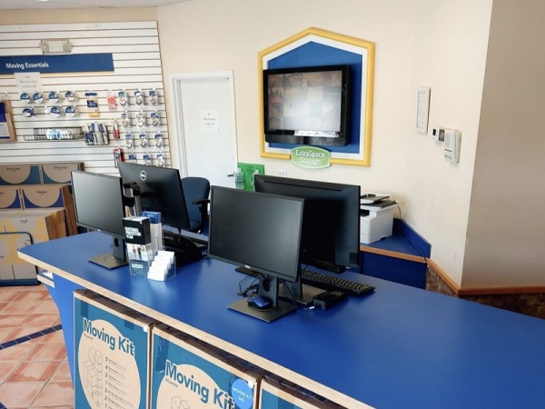 Storage Units at Extra Space Storage - 3854 - Tampa - 5628 Gunn Hwy - 5628 Gunn Highway