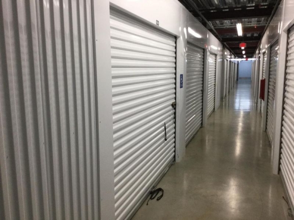 Storage Units at Extra Space Storage - 3867 - Smyrna - Tibarron Pkwy - 1587 Tibarron Parkway Southeast