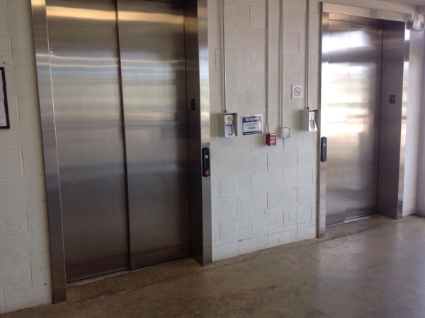 Facility photo: //images.sparefoot.com/medium/23170065260e6b07257.jpg