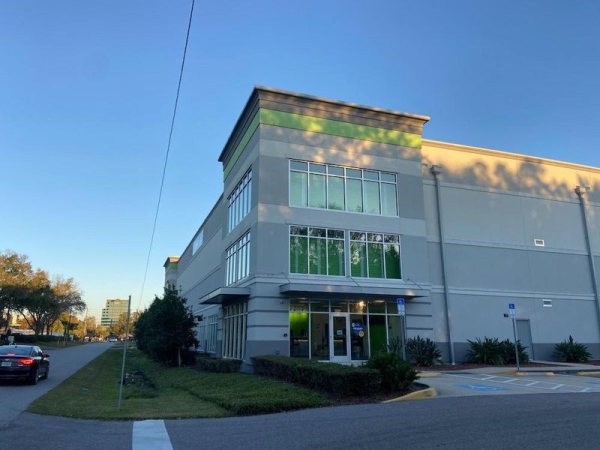 Storage Units at Extra Space Storage - 4130 - Tampa - Laurel St - 5012 West Laurel Street