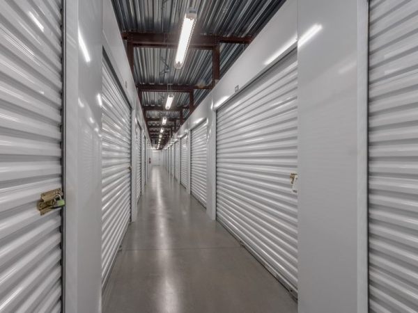 Storage Units at Extra Space Storage - 4130 - Tampa - Laurel St - 5012 West Laurel Street