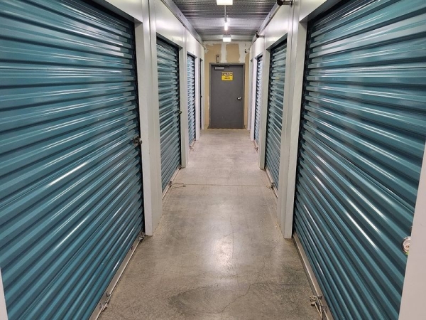 Storage Units at Extra Space Storage - 4146 - Marietta - Powder Springs Rd SW - 1401 Powder Springs Street Southwest