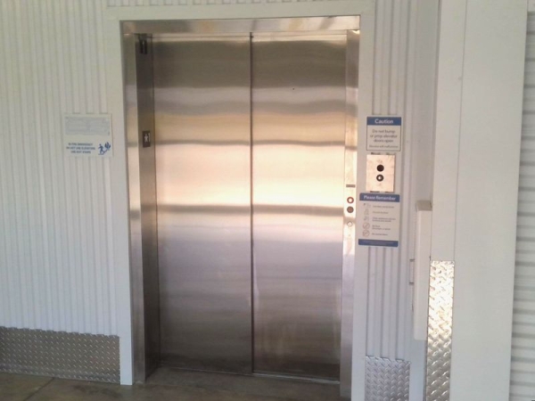 Storage Units at Extra Space Storage - 4185 - Houston - Cullen Blvd - 12812 Cullen Boulevard