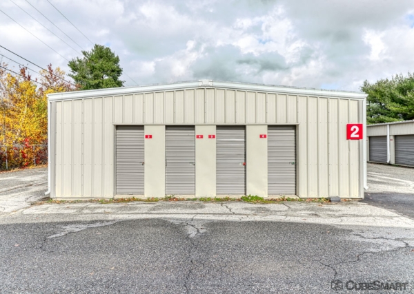 Facility photo: //images.sparefoot.com/medium/231766691ee11706058.jpg