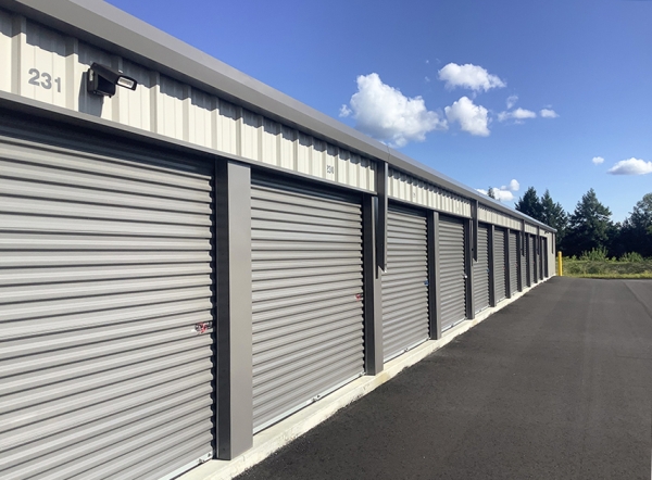 Facility photo: //images.sparefoot.com/medium/231772692887bfe0a01.jpg