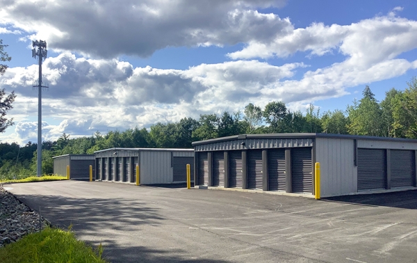 Facility photo: //images.sparefoot.com/medium/231772692887c243607.jpg