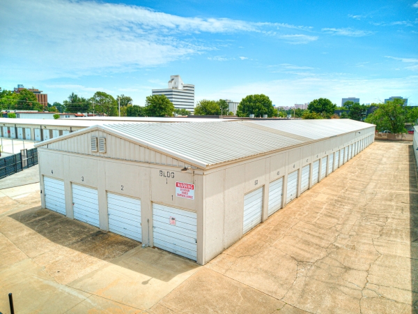 Storage Units at Storelocal Tulsa - 4512 East 51St Street