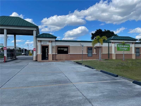 Storage Units at Extra Space Storage - 1951 - Cape Coral - Pine Island Rd - 337 Northeast Pine Island Road