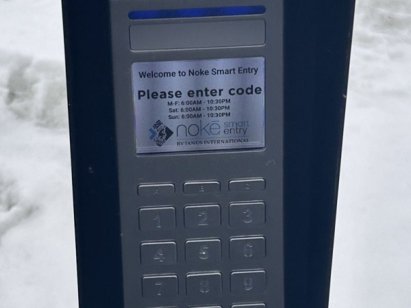 Facility photo: //images.sparefoot.com/medium/2319196904fc0e0d13d.jpg