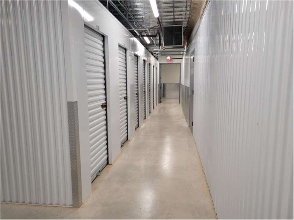 Storage Units at Extra Space Storage - 7394 - Kennesaw - Chastain Rd NW - 331 Chastain Road Northwest