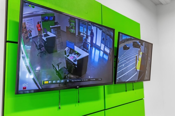 Facility photo: //images.sparefoot.com/medium/232030699432497dace.jpg