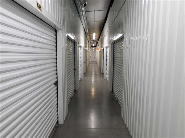 Storage Units at Extra Space Storage - 7552 - Tulsa - Skelly Dr - 6590 East Skelly Drive