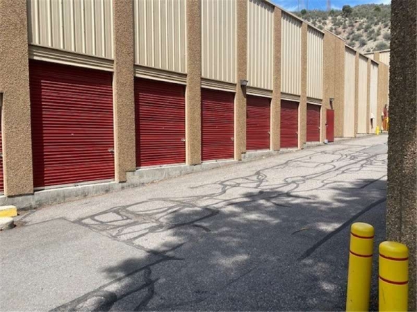 Facility photo: //images.sparefoot.com/medium/2321516994328a2fd81.jpg