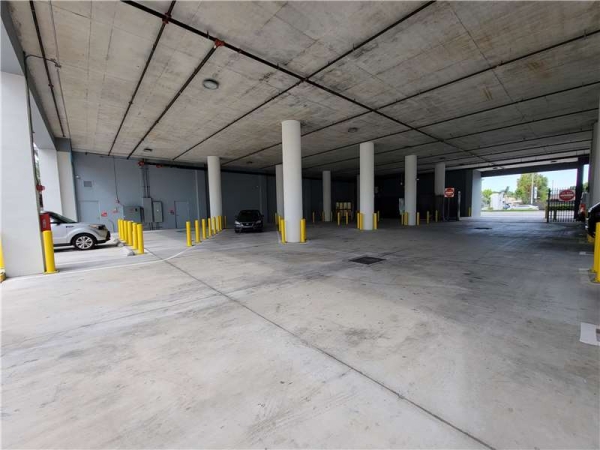 Storage Units at Extra Space Storage - 7779 - Miami - 27th Ave - 120 Northwest 27Th Avenue