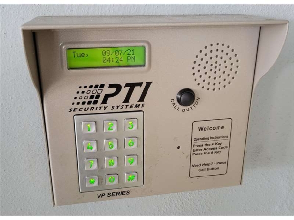 Storage Units at Extra Space Storage - 7779 - Miami - 27th Ave - 120 Northwest 27Th Avenue