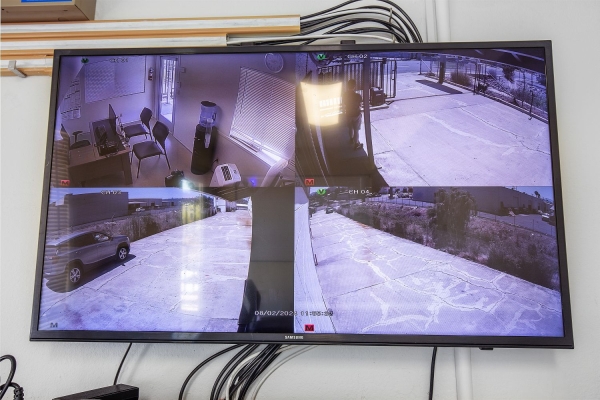 Facility photo: //images.sparefoot.com/medium/2323316994329798f2c.jpg