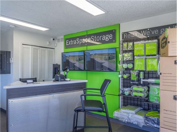 Storage Units at Extra Space Storage - 0307 - Troy - Coolidge Hwy - 1150 Coolidge Highway