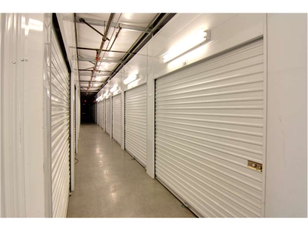 Storage Units at Extra Space Storage - 8372 - Murrieta - Winchester Road - 38370 Winchester Road