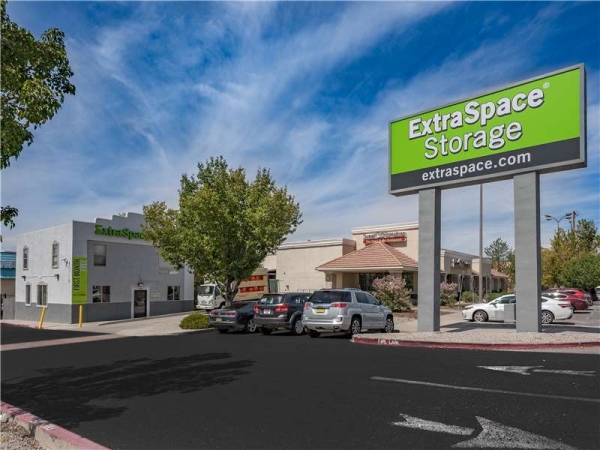 Storage Units at Extra Space Storage - 8629 - Albuquerque - San Mateo Blvd - 4801 San Mateo Boulevard Northeast