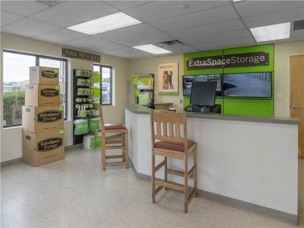 Storage Units at Extra Space Storage - 8928 - Santa Fe - Baca Lane - 7612 Baca Lane