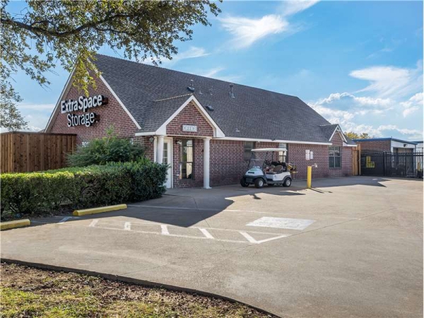 Storage Units at Extra Space Storage - 7282 - Mesquite - Big Town Blvd - 3003 Big Town Boulevard