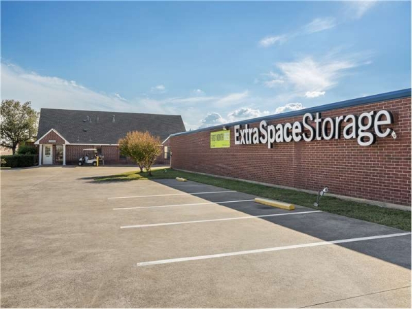 Storage Units at Extra Space Storage - 7282 - Mesquite - Big Town Blvd - 3003 Big Town Boulevard