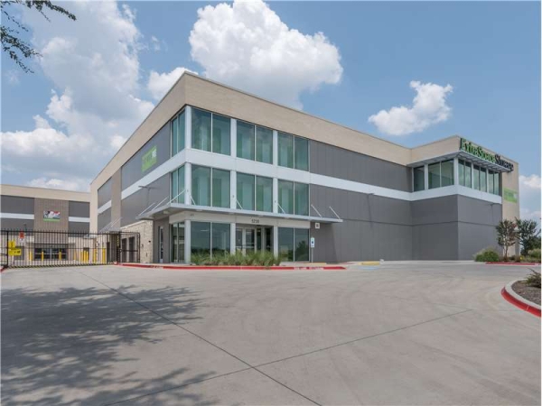 Storage Units at Extra Space Storage - 8895 - Fort Worth - West Vickery Blvd - 5230 West Vickery Boulevard