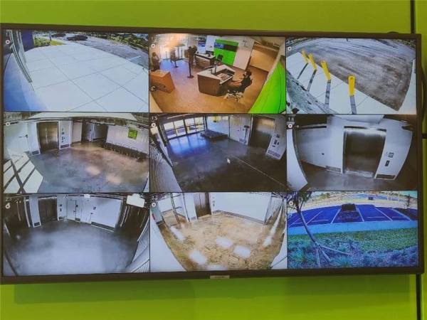 Storage Units at Extra Space Storage - 7243 - Pembroke Pines - Pines Blvd - 18900 Pines Boulevard