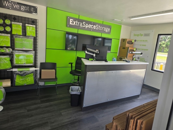 Storage Units at Extra Space Storage - 7459 - DeLand - N Spring Garden Ave - 499 North Spring Garden Avenue