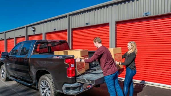 Facility photo: //images.sparefoot.com/medium/23268865ece34552da0.jpg