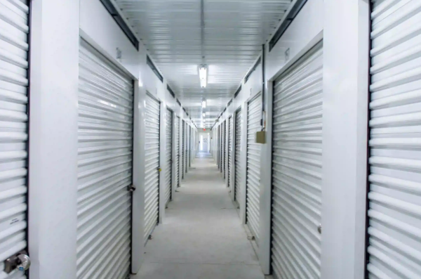 Facility photo: //images.sparefoot.com/medium/23271968caddcc736ce.png