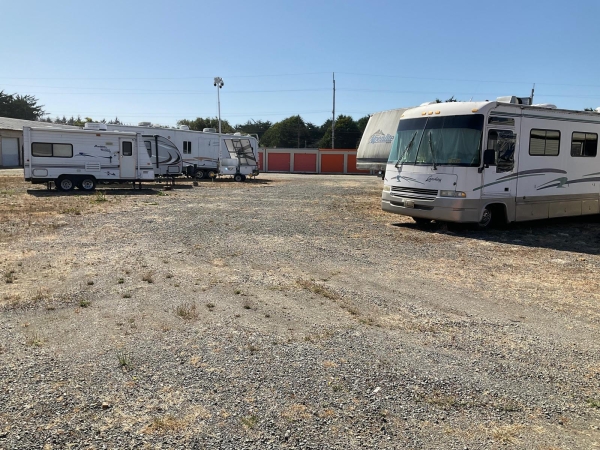Facility photo: //images.sparefoot.com/medium/23282568c3580d8edb6.jpg