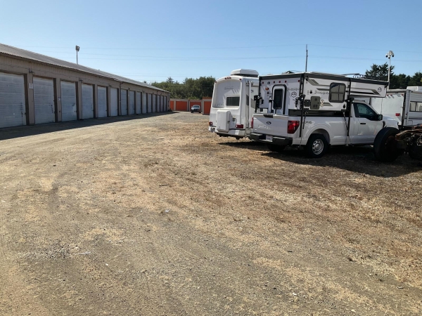 Facility photo: //images.sparefoot.com/medium/23282568c35837700a5.jpg