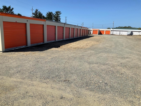 Facility photo: //images.sparefoot.com/medium/23282568c35866993f4.jpg