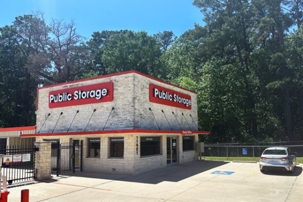 Facility photo: //images.sparefoot.com/medium/232883688383be96548.jpg