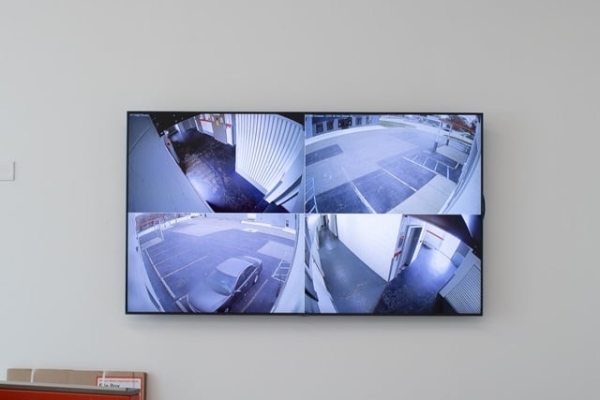 Storage Units at Public Storage - Saint Clair Shores - 20355 E 9 Mile Rd - 20355 E 9 Mile Rd